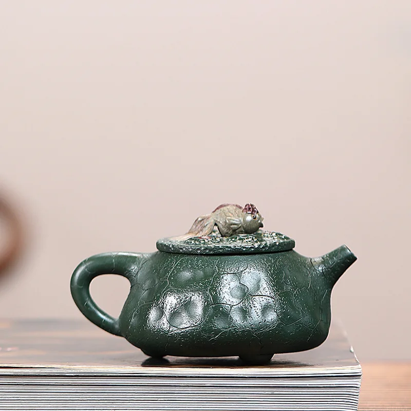 

Handmade Yixing Purple Clay Pot Famous Ore Blackish Green Prosperous Stone Ladle Teapot Household Goldfish 240cc