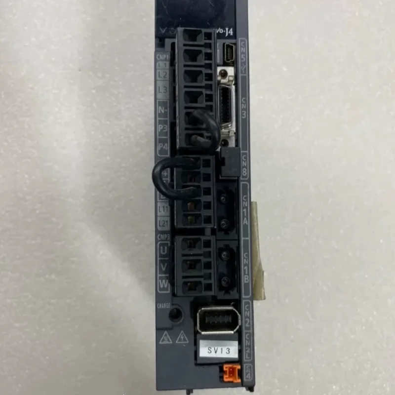 

Brand-new, factory-sealed servo motor MR-J2S-20CL MR-J2S-100B MR-J2S-60CL MR-J2S-60B MR-J2S-60CP MR-J4-10B MR-J4-20B
