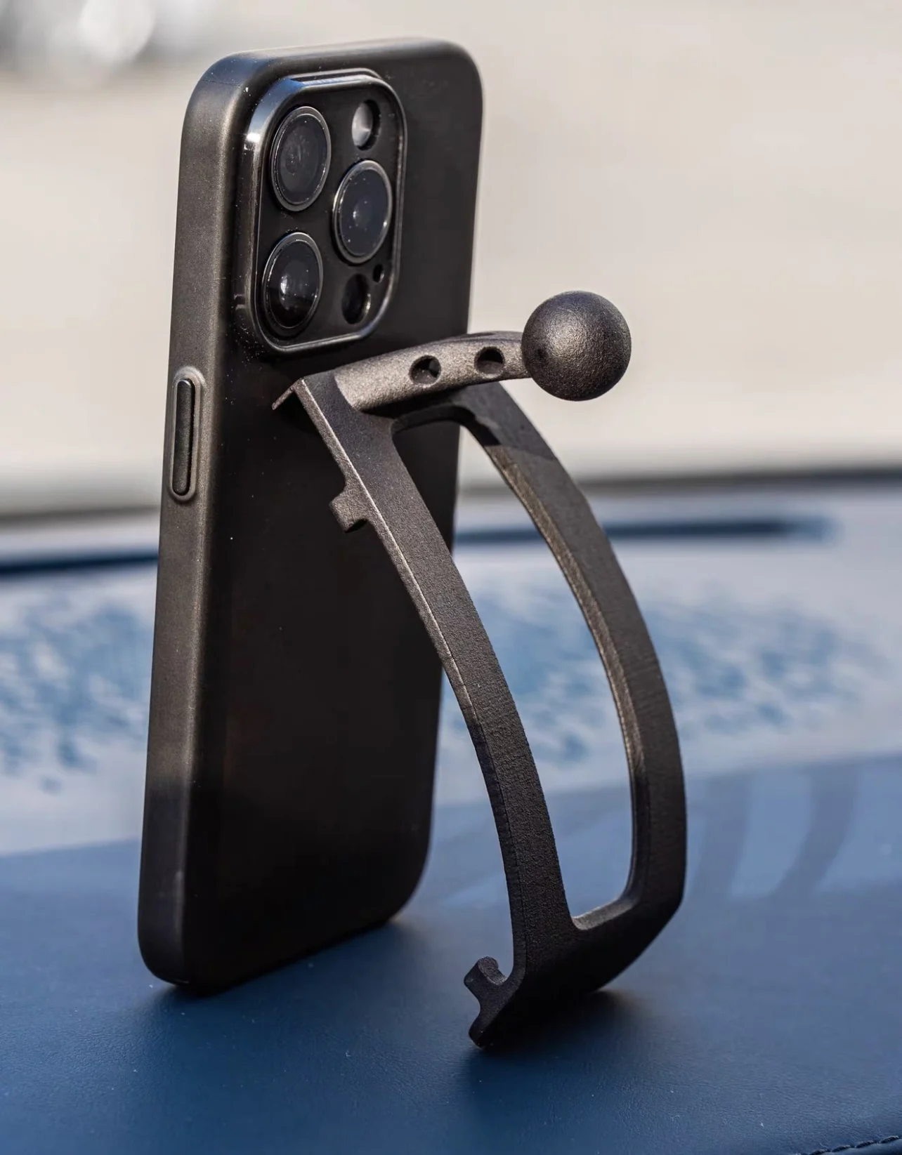 For BMW 1M/E82/E87/E88/E81 Dedicated Phone Holder Mount,  Nylon PA12 Dashboard Phone Stand with 17mm Ball Head,Car Interior Acc