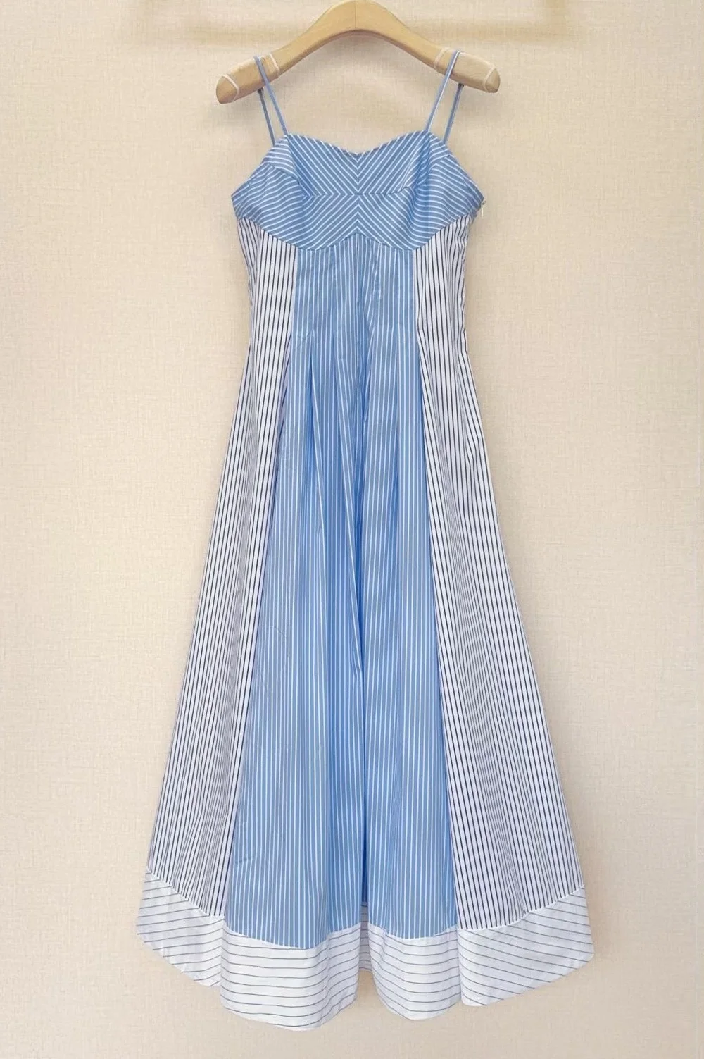 

Top Quality New Long Dress 2026 Summer Women Sexy Strap Blue White Striped Print Casual Party Evening Long Maxi Dress Occasion