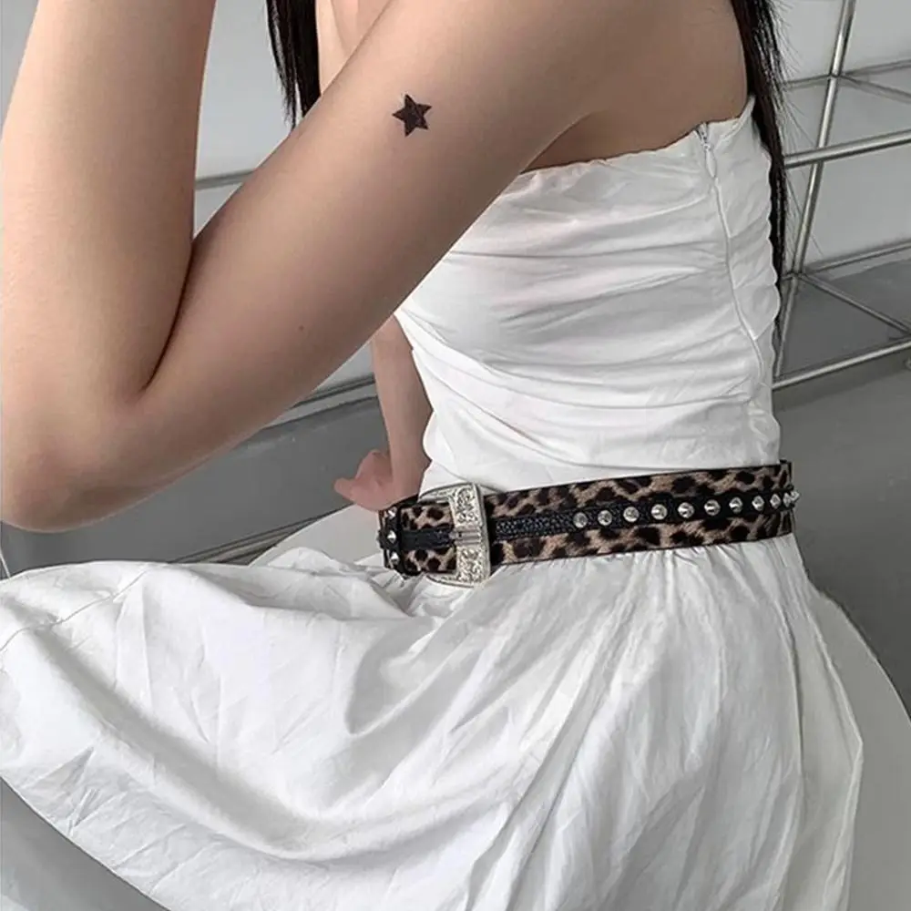 เข็มขัดหนังผู้หญิงสไตล์วินเทจอเนกประสงค์ ประดับหมุดยึด สไตล์ Y2K ลายเสือดาว เหมาะสำหรับตกแต่งเอว ใส่กับเดรสหรือกางเกงยีนส์