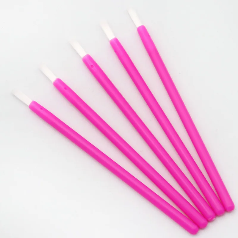 50 pcs Disposable Nylon Fiber Lip Brush Lipstick Wands Clean Applicator lip Gloss Brushes portable Cosmetic women Makeup Tools