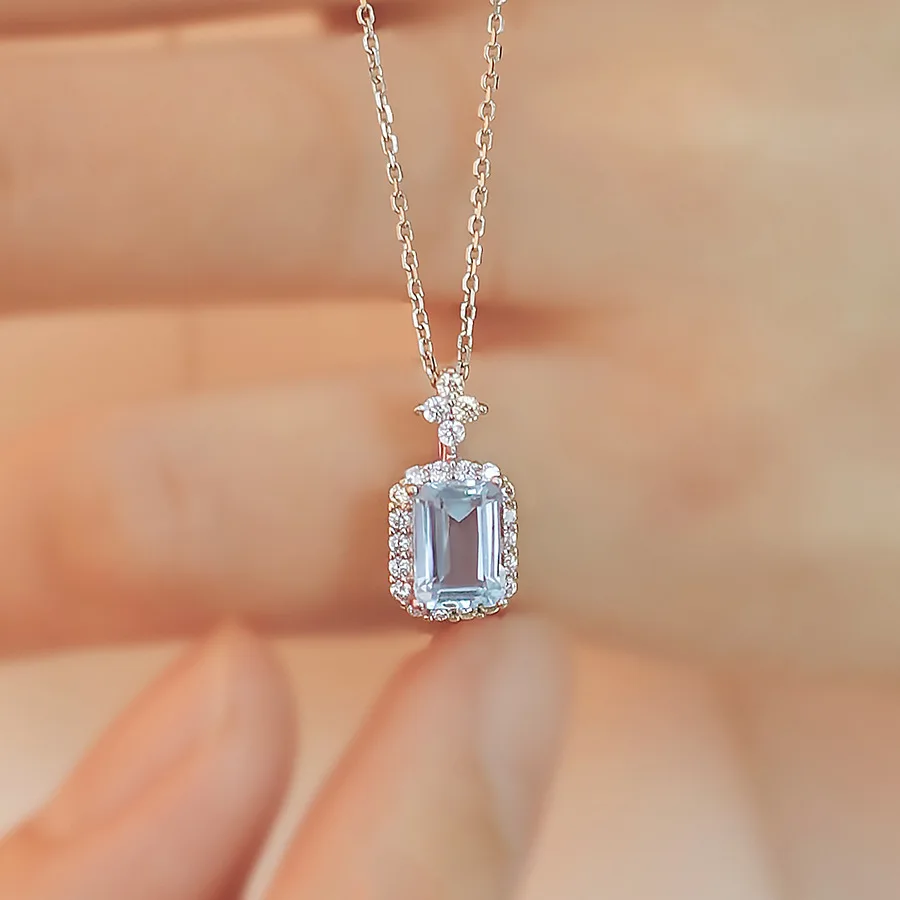 Women's 925 Sterling Silver Square Pendant Necklace, Modern Elegance