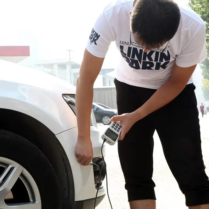 Alat Ukur Ketebalan Lapisan Cat Mobil