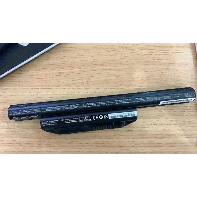 24wh Authentic FPB0300S FPCBP434 FMVNBP339A Battery Suitable for Fujitsu LifeBook S904 A544