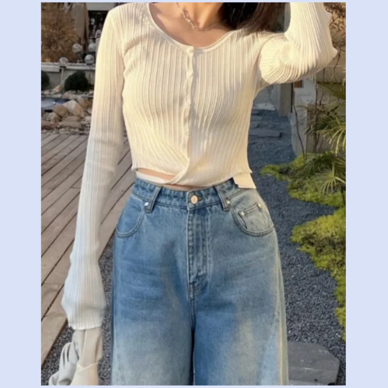 26 year new Korean style strap design slim fit pit stripe knitted short cardigan top