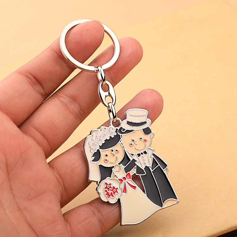 Hot Selling Metal Enamel Color Couple Bridegroom Bride Cartoon Creative Car Bag Exquisite Keychain Jewelry Pendant