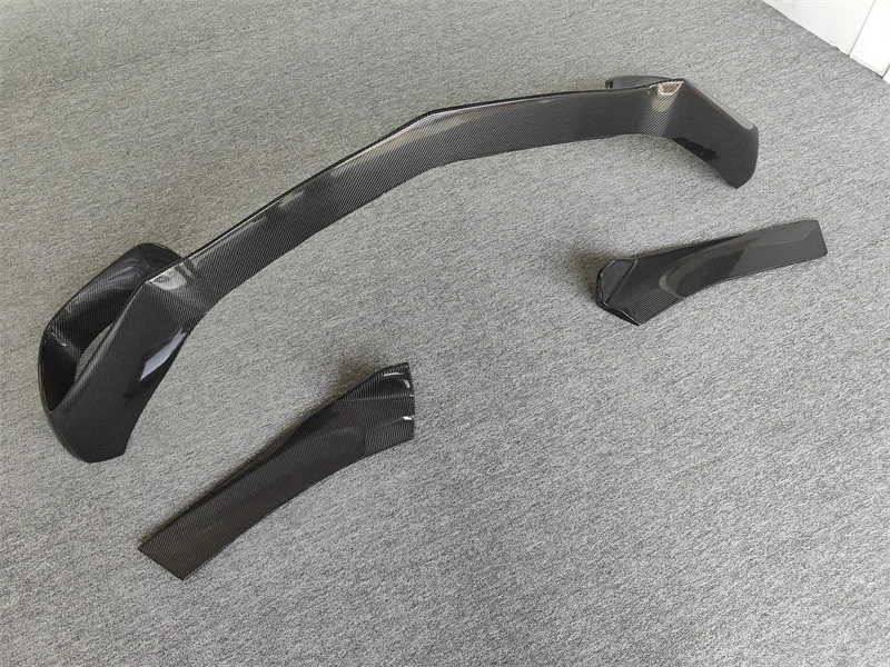 

R-style Carbon Fiber Car Front Bumper Lip Front Lip Body Kit for 2015-2018 Mercedes AMG GT GTS Body Kit