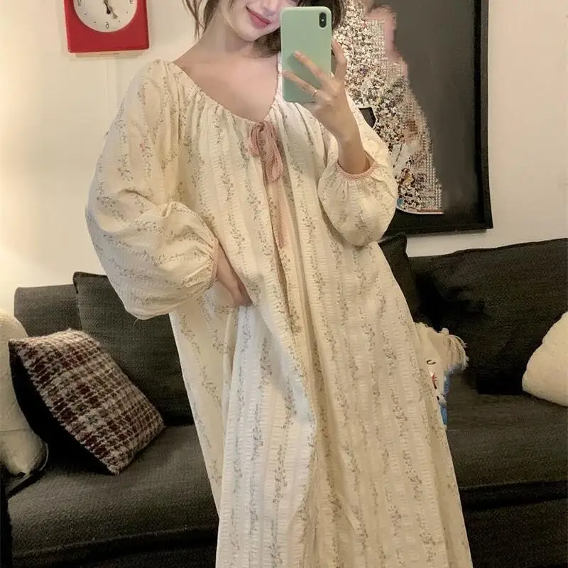 

Princess V-Neck Pajamas Dress Girls Kawaii Loose Print Sleepwear Bathrobe Leisure Wear Four Seasons Home Clothes Outerwear New