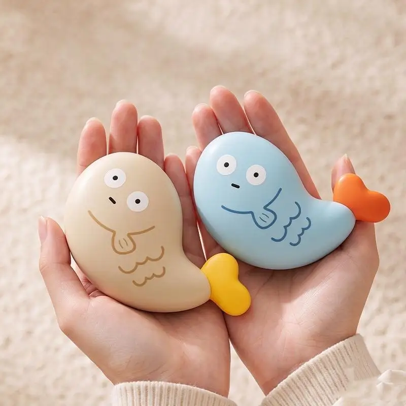 Cute Cartoon Fish Shaped Hand Warmer No Charging Self Heating 8H Lasting Warmth For Winter Outdoor Use