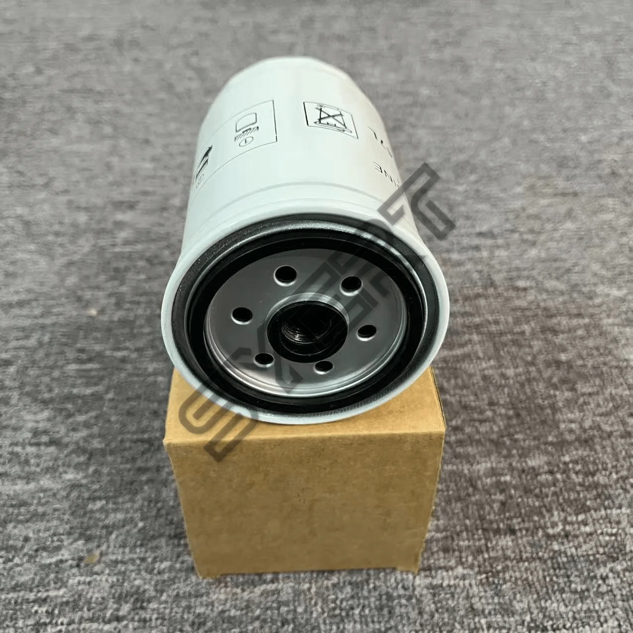 Mahle Fuel Filter AEU2147 AEU2147L suitable for Discovery 1 Defender 200TDI & 300TDI view 4