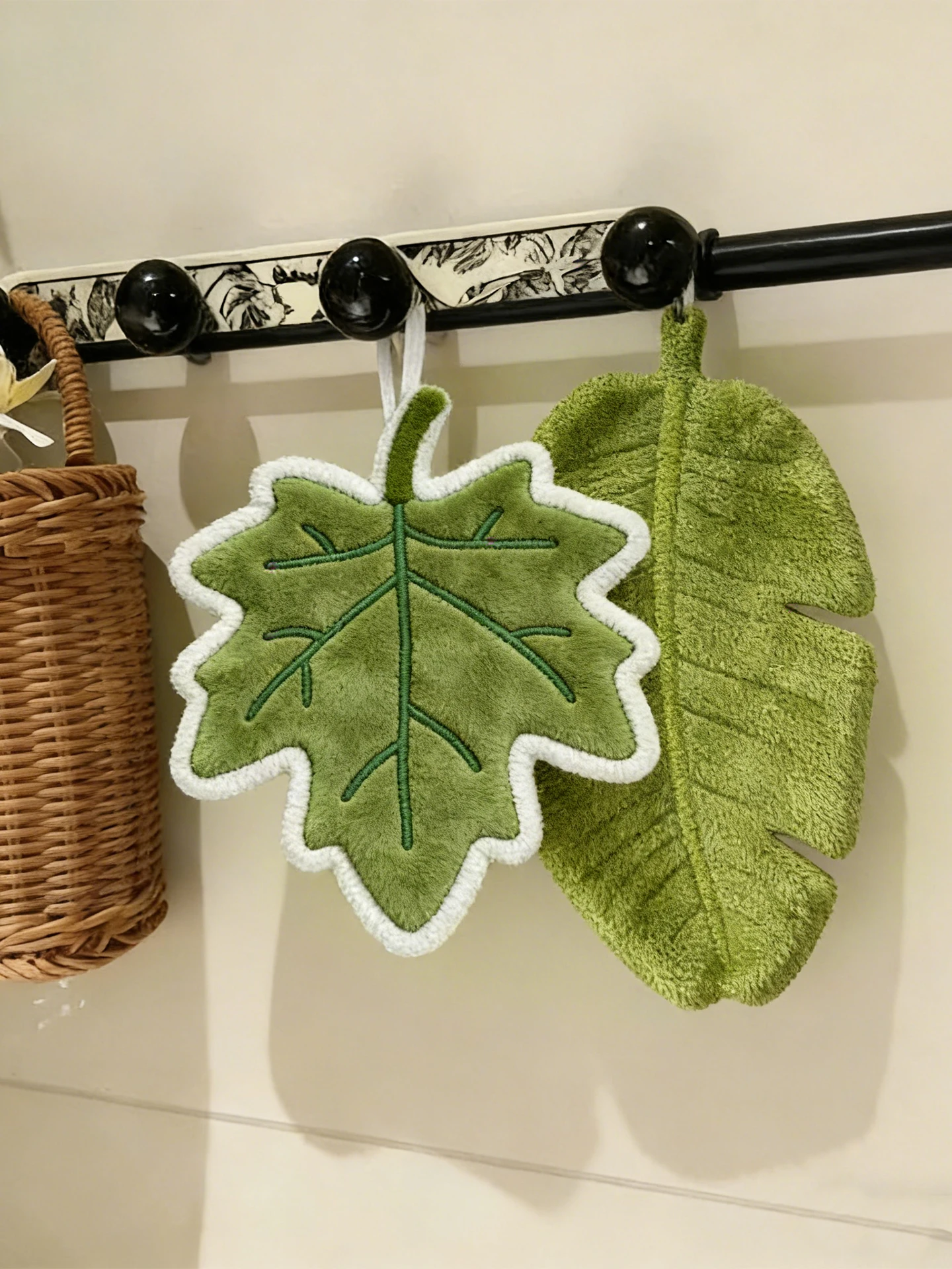 Thi Coral Fce Hand Towel Le Design Absorbent Kitchen Batoom Hanging Wall Mounted Creative Home Cleaning Tool