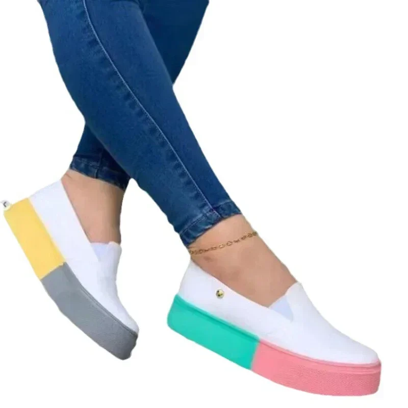 Colored Women\'s Casual Flat Shoes New European American  Fashion Comfortable Soft Sole Casual Sports Shoes Durable Travel