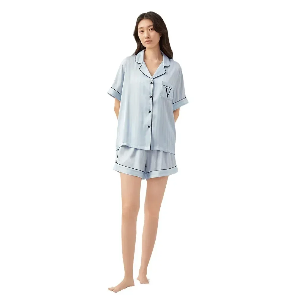 Geheimnis des gleichen neuen Sommersprodukts, farbenfroher, gestreifter Pyjama aus Eisseide für Damen, kurzärmelige Shorts, Loungewear