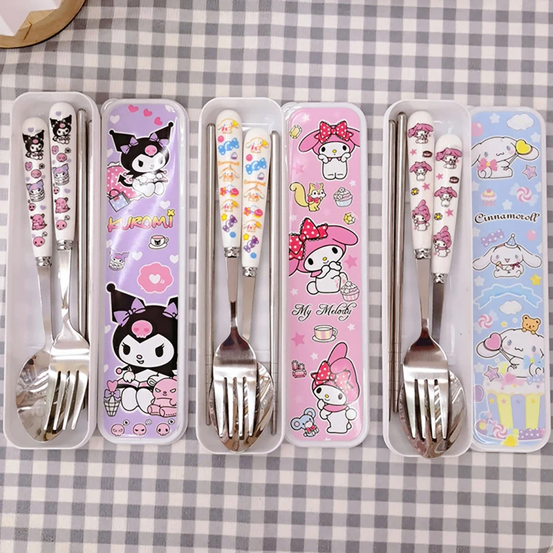 Juego de cubiertos Kawaii Sanrio My Melody Cinnamoroll Kuromi, palillos de dibujos animados, cuchara, tenedor, caja de almacenamiento de vajilla portátil, 2/3 piezas