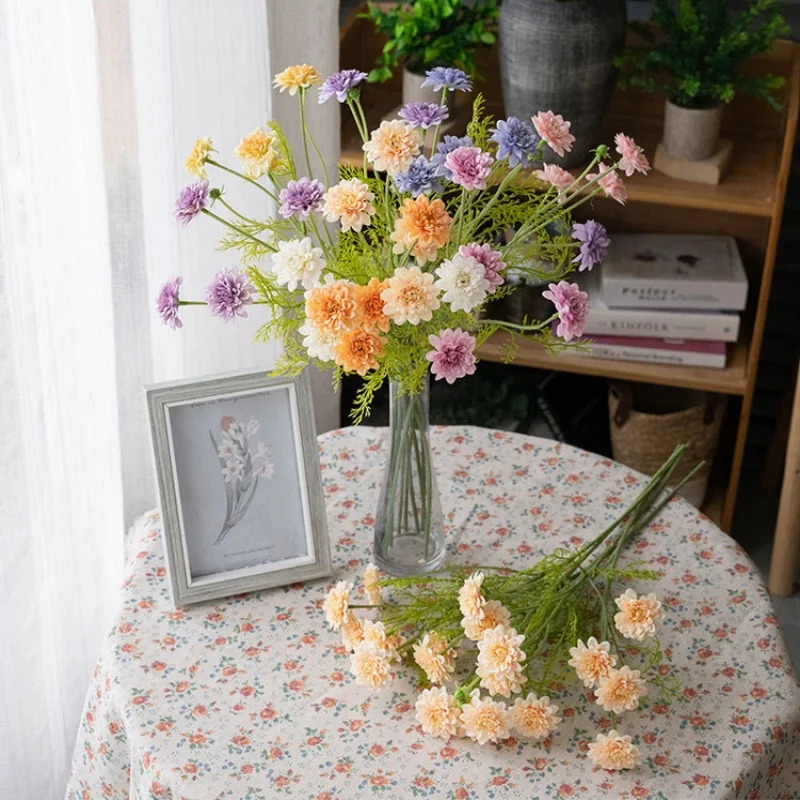 

Elegant Silk Chrysanthemum Bouquet Home Decor 5/7/9pcs Artificial Flowers for Living Room Festival Decoration
