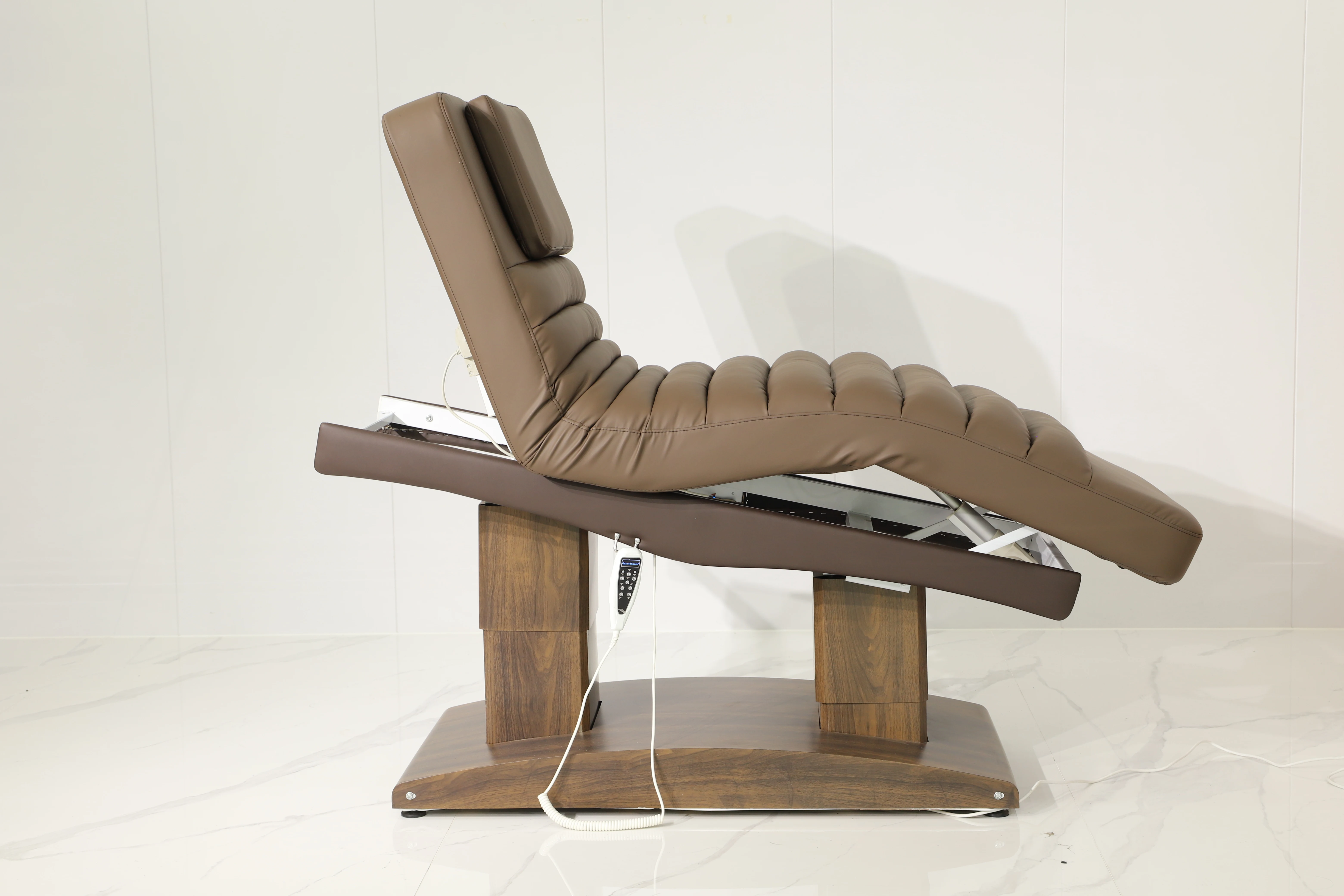 

Keyunshi Electric Facial Bed Adjustable Height Professional Beauty Spa Massage Table with Remote Control