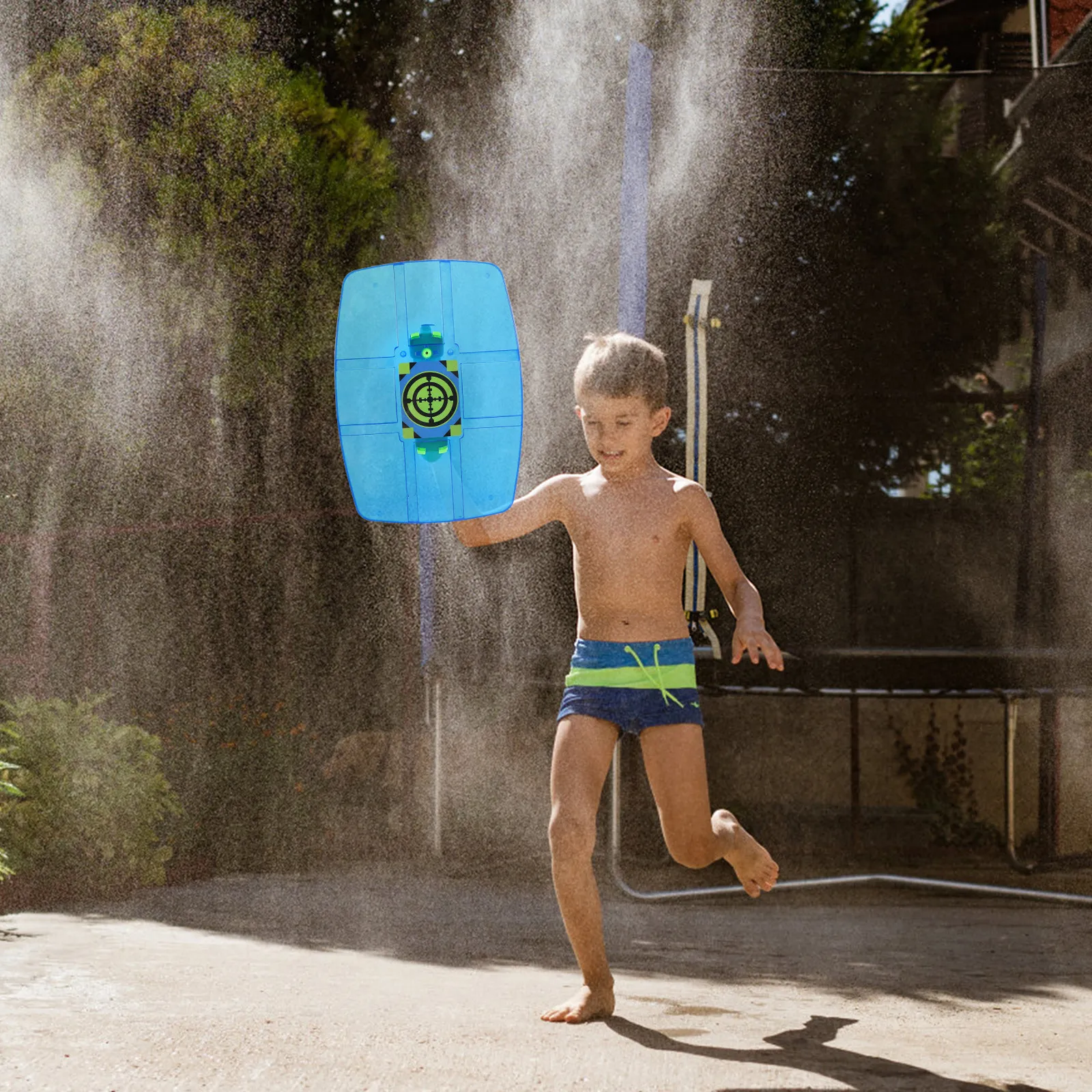 

Shield Shaped Water Shooter for Kids Outdoor Beach Pool Party Summer Fun Wear Resistant Lightweight Plastic Interactive Water