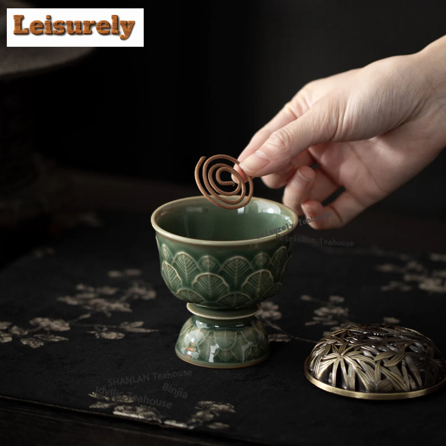 Yue Kiln Celadon Relief High Foot Incense Holder Incense Smoke Waterfall Incense Burners Aromatherapy Censer Teaset Ornaments