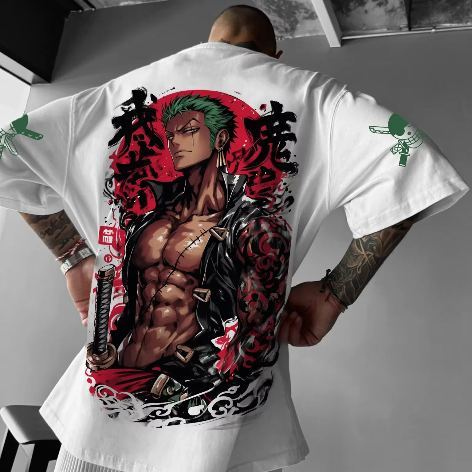 เสื้อยืดอนิเมะวันพีซ คอลเลคชั่น 2025 สำหรับผู้ชายและผู้หญิง รุ่นใหม่ล่าสุด ใส่ได้ทุกโอกาส สไตล์ฮาราจูกุ ทรงหลวม ใส่สบาย เหมาะสำหรับพ่อแม่ลูก