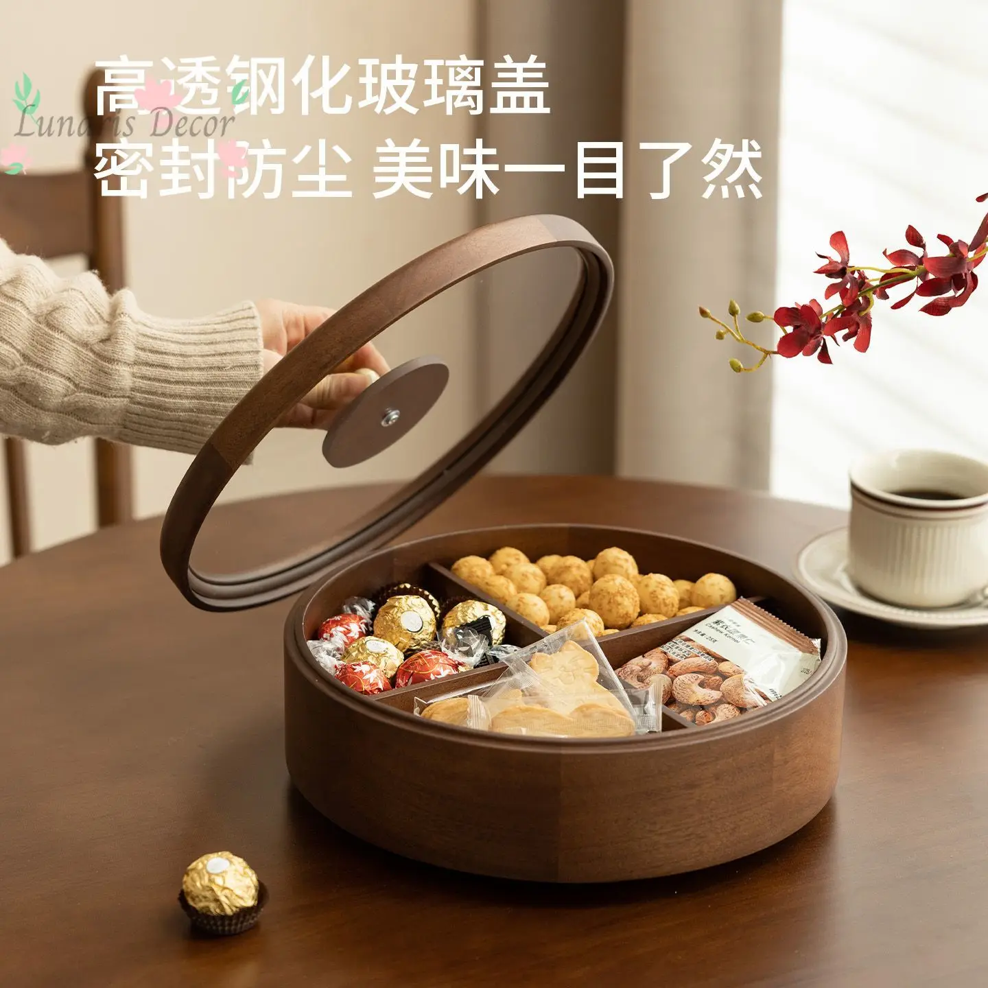 Chinese-style storage light luxury solid wood rotating dried fruit tray, home snack candy New Year round