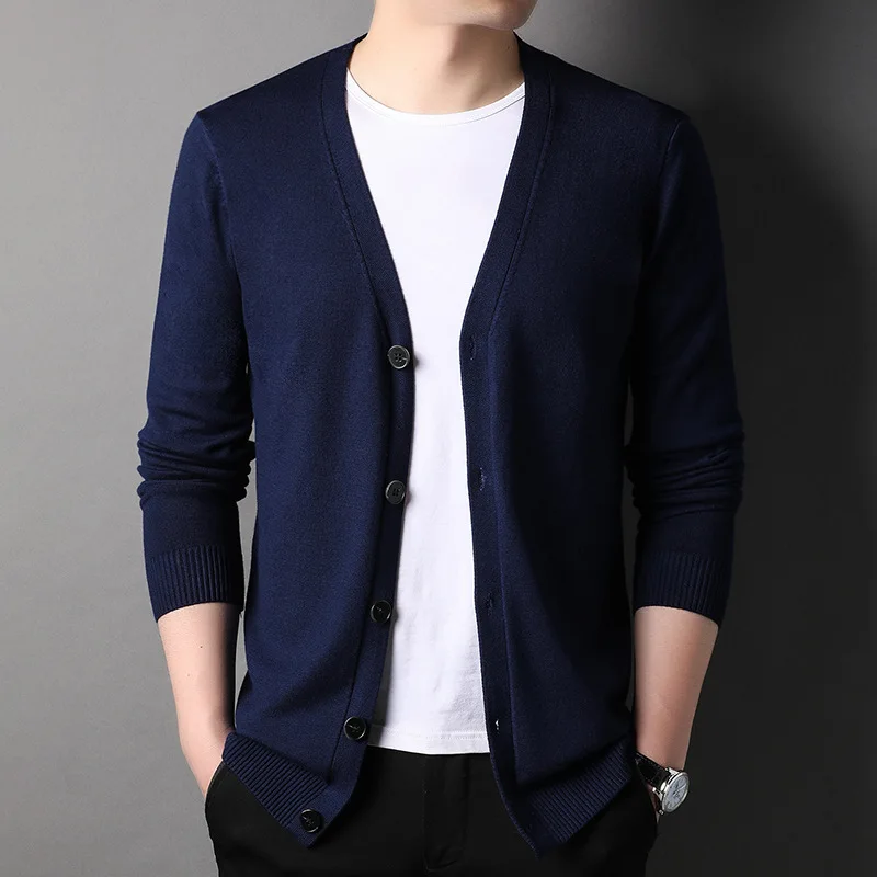 New Spring Autumn Knitted Cardigan Men Solid Color V Neck Slim Fit Sweatercoat Fashiion Casual Single Breasted Cardigan Sweaters