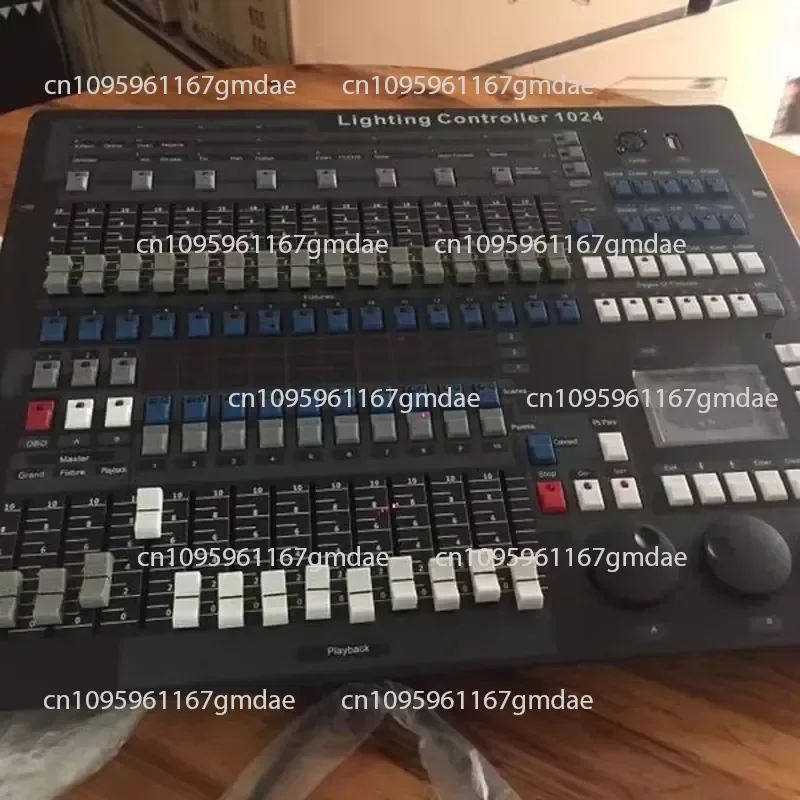 1024 DMX512 Lighting Console Controller IP33 protection level, voice control, multi-voltage plug type, suitable for