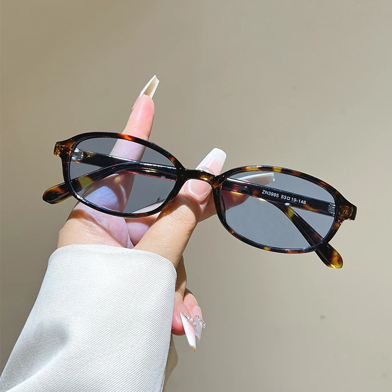 KAMMPT Vintage Ovale Sonnenbrille für Herren 2026 Neu Einfarbig Casual Shades für Damen Trendiges Markendesign Koreanischer Stil Sonnenbrillen