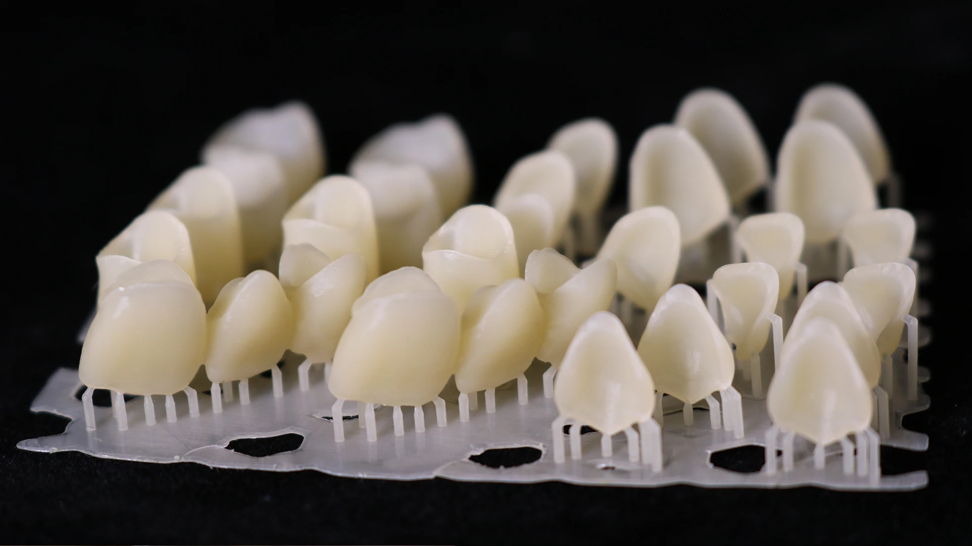 Ivory Liquid UV Photopolymer Resin 1kg, Light Curing Material for Simulation Model Laboratory 3D Printing