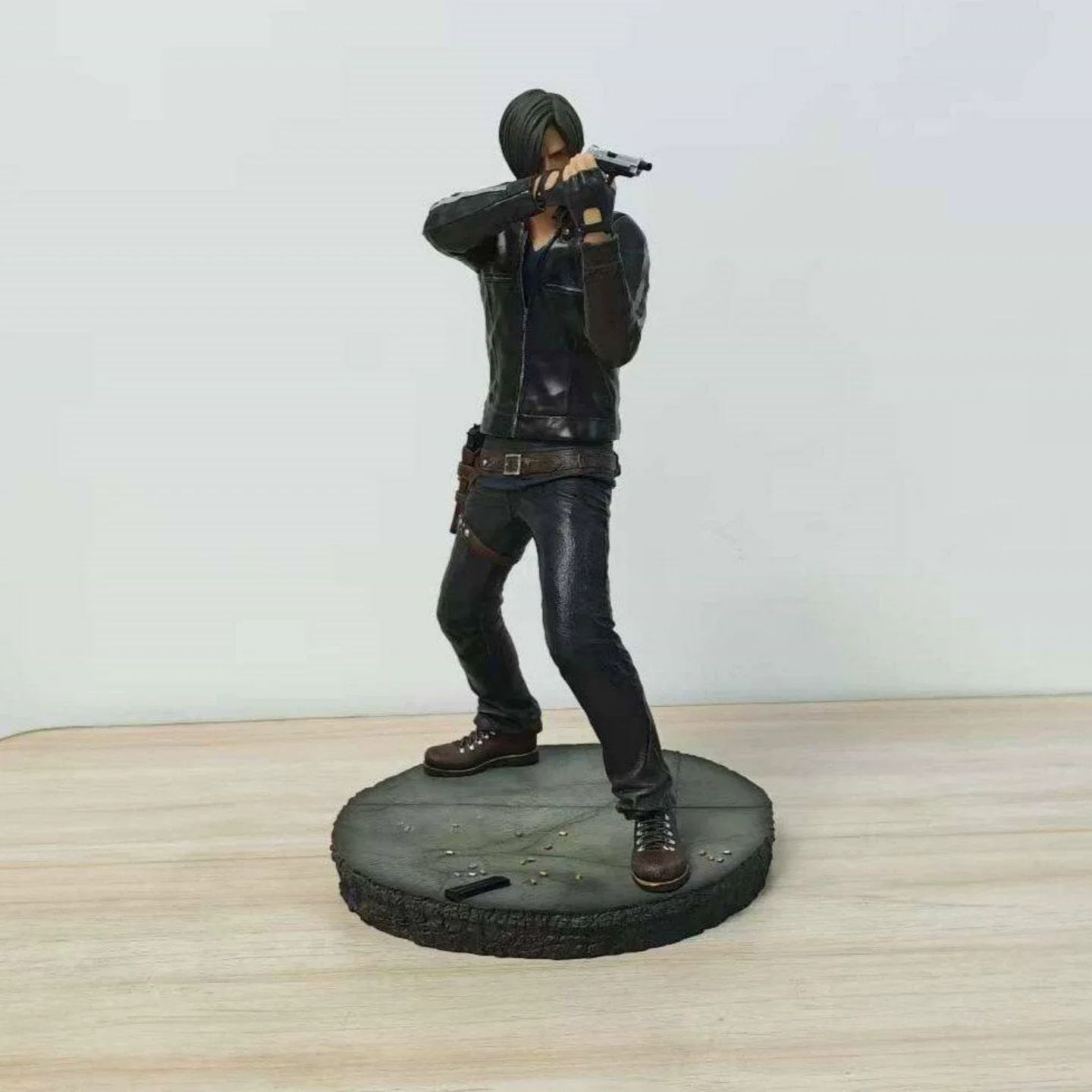 Figuras de Acción de Resident Evil 6, Lyon con Túnica de Cuero, Li Sanguang, Fuerzas Especiales, Estilo Tío, Modelo de Personaje de Juego, Adorno, Juguete, Regalos