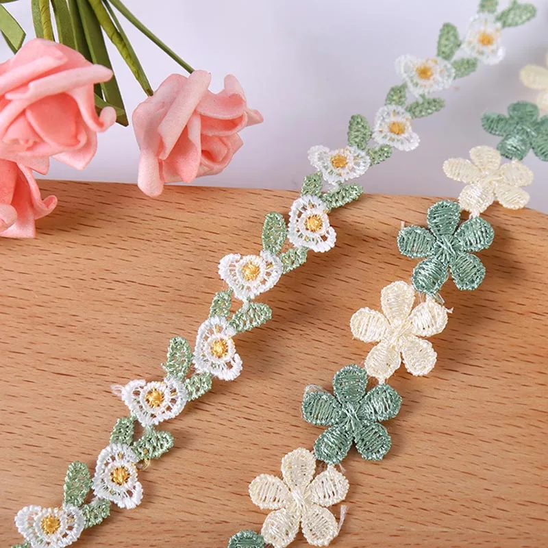 1 Lot/30 Yards Wasserlösliches Stickereiband Grüne Blumen Spitzenkragen-Borte Kleidung Vorhang DIY Handgemachtes Nähmaterial