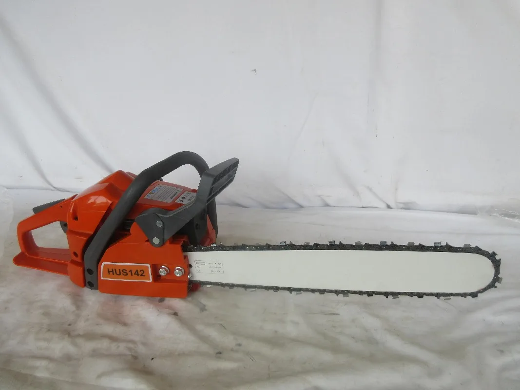 

Chainsaw 2-stroke Chainsaw 40.2cc Chain Saw Machine For Sale Store