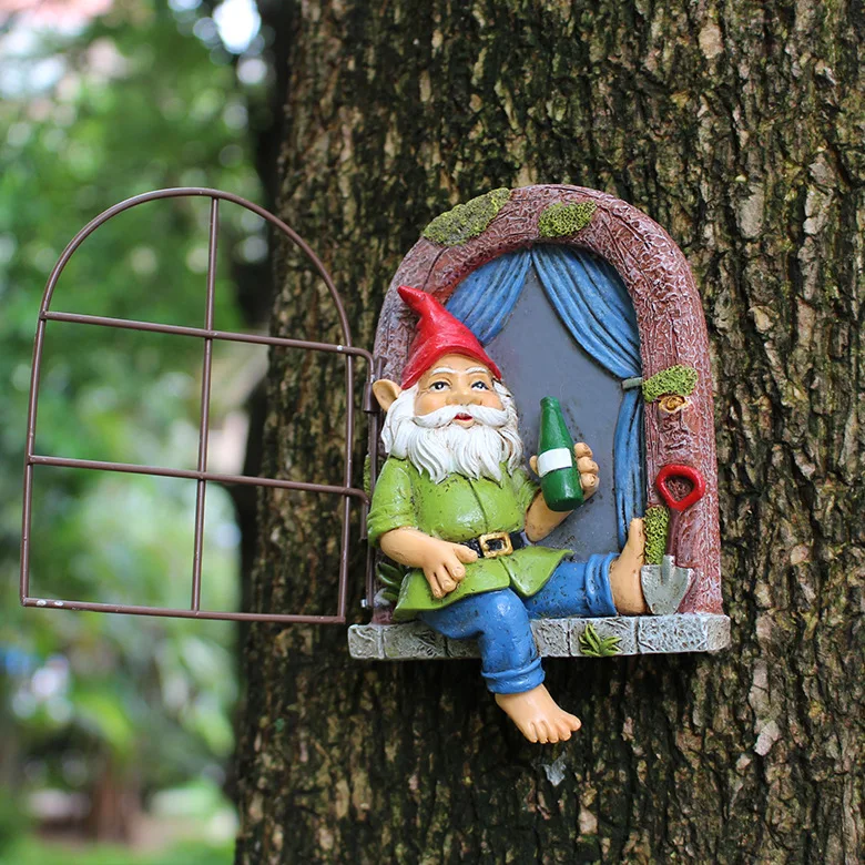 Elf Out The Door /Window Tree Hugger Naughty Garden Gnome Statue Tree Decor