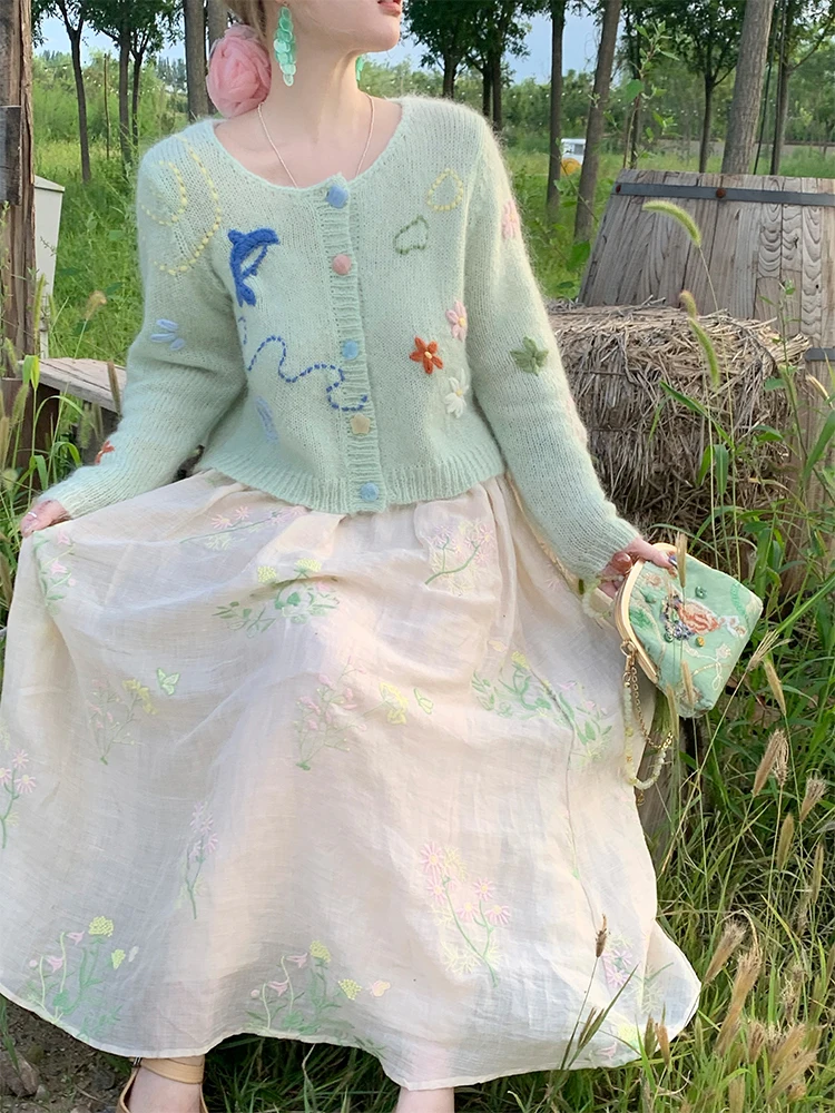 

Вязаный кардиган из мягкого хлопка с ручной вышивкой «Дельфин, Бухта, Луна» для женщин, осенний сезон, длинный рукав, круглый вырез