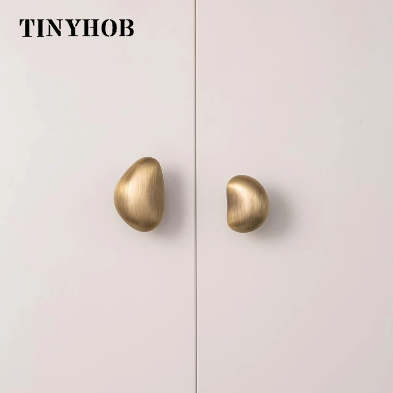 Solid Brass Cabinet Pulls Retro Bronze European Minimalist Irregular Knob for Wardrobe Drawer Cupboard Furniture Hardware