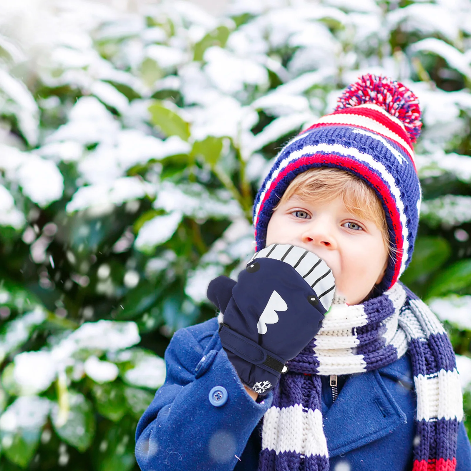 

Skiing Gloves Winter Warm Waterproof Fleece Thickened Kids Outdoor Accessory Child Size 5-12 Shark Blue Random Rope