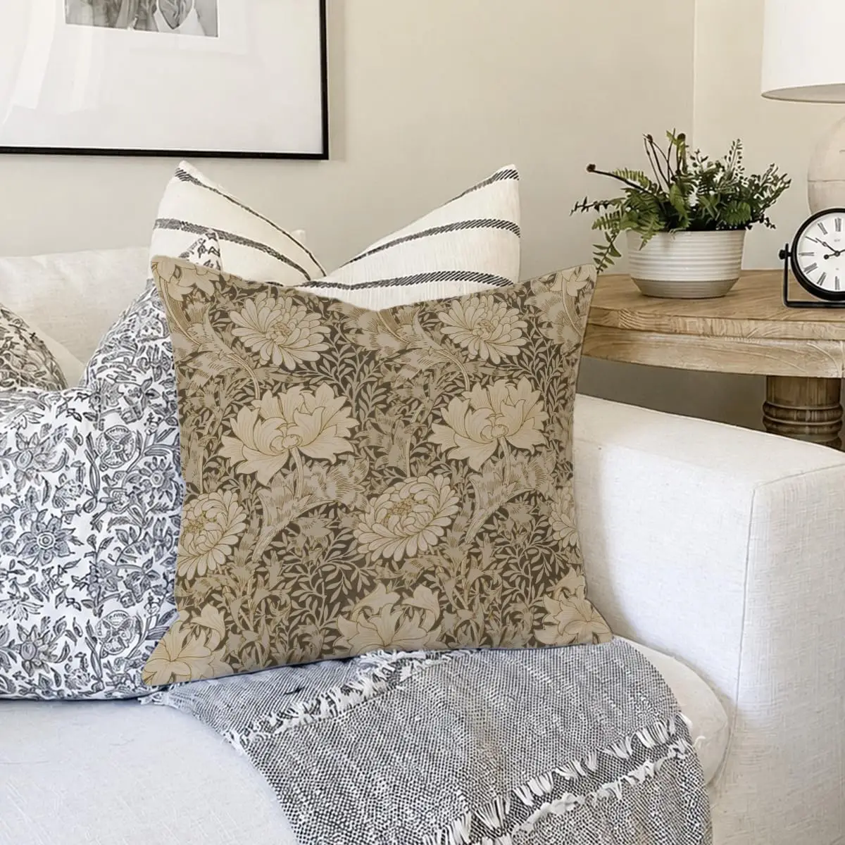 Elegant Damask Floral Pillowcase Cushion Cover Beige Botanical Print Decorative Throw Pillow 45x45cm Home Decor