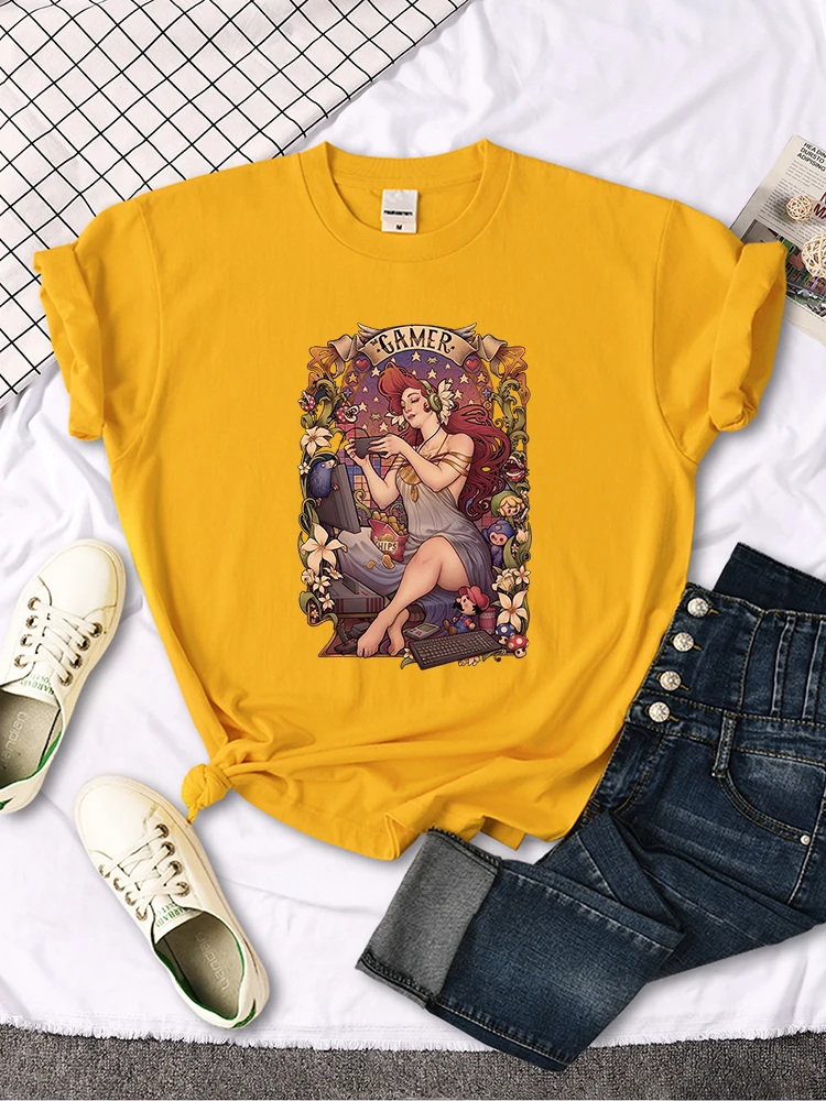 Video Game Goddess Women T-Shirt Fashion Soft Tshirts Street Casual Short Sleeve Personality Cool Summer T Shirt Women