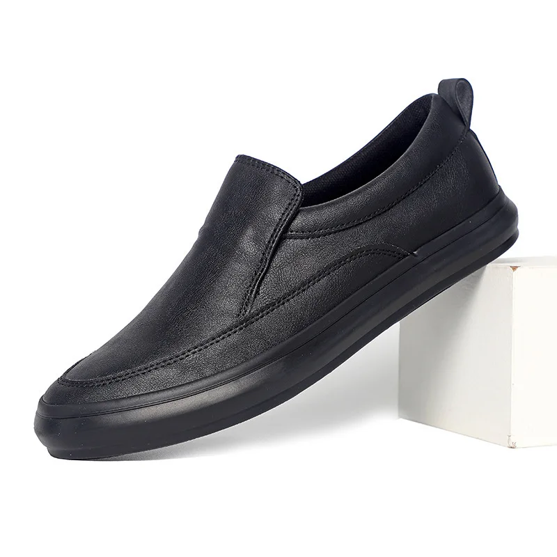 Luxury Leather Slip-on Sneakers for Men Designer Lightweight Soft-soled Outdoor Men\'s Sneakers Fashion Sports Casual Shoes Male