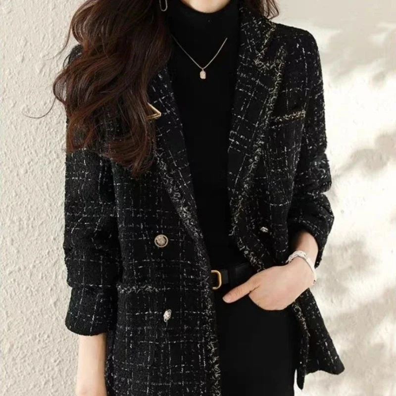 المرأة 2025 جديد الخريف الشتاء الكورية نمط مبطن سميكة تويد سترة غير رسمية معطف الفني الرجعية قسط خندق خمر