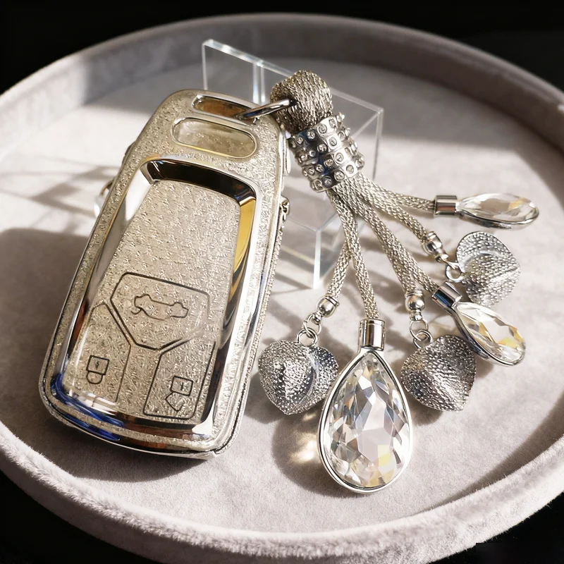 Weiß Diamant TPU Für Audi Q5 Q7 TT A4 B9 A5 A6 8S 8W 4M S4 S5 S7 TTS TFSI RS Fernbedienung Auto Schlüssel Fall Abdeckung Fob Halter Zubehör
