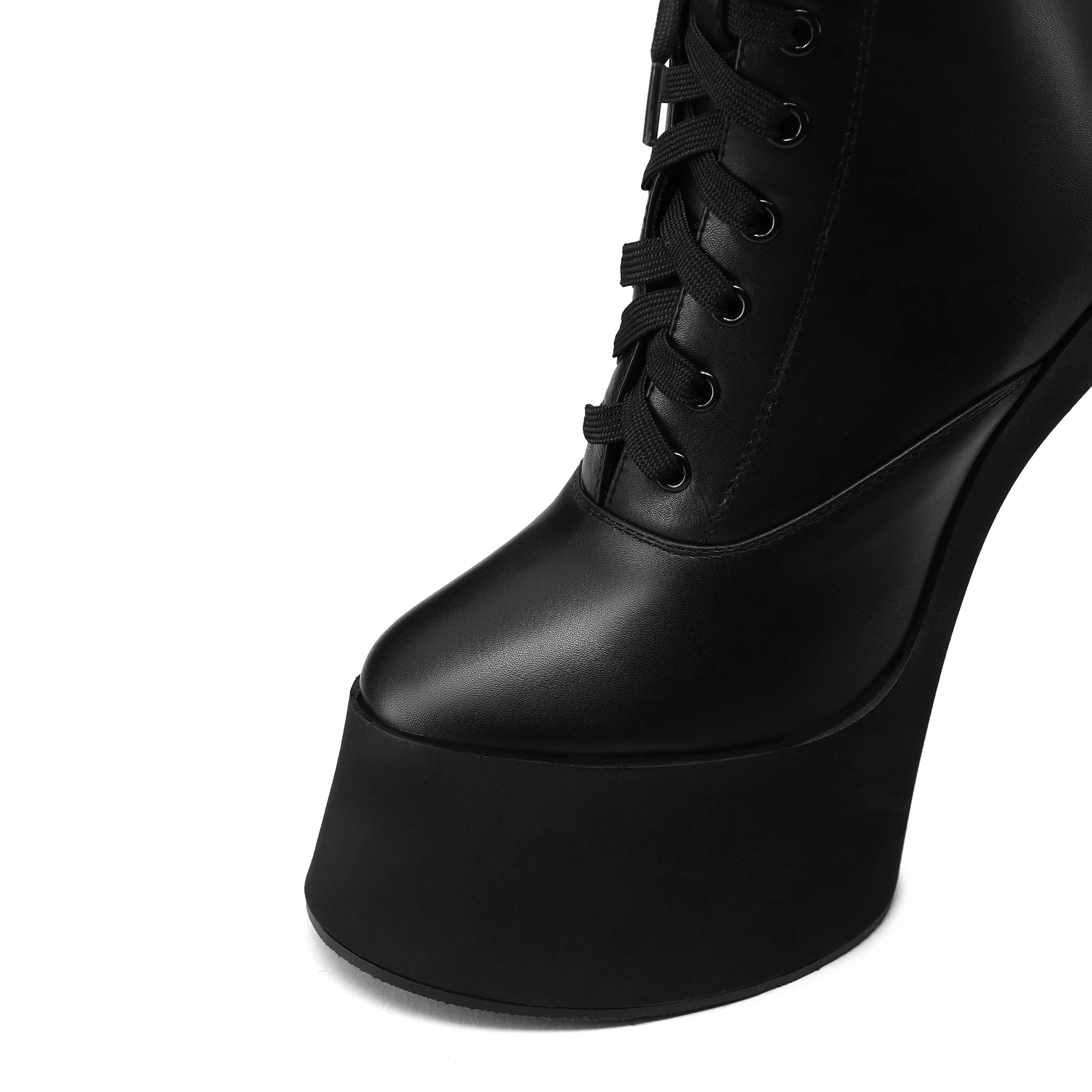 2026Autumn and Winter Women's Platform Horseshoe Shaped High-heeled Short Boots Sexy Nightclub Role-playing Women's Ankle Boots