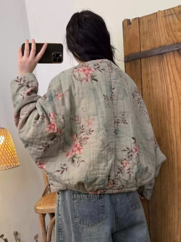 

Retro Print V-Ne Chinese Sle Cotton Jaet Women's Winter Warmth Batwing Sve Coat Traditional Zen Spirit Small Cotton ...