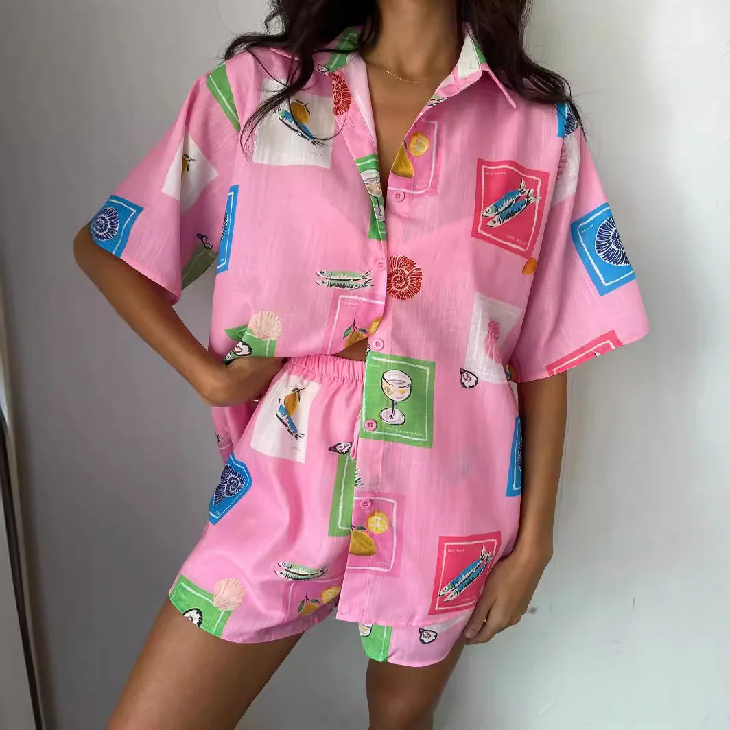 

Women's Fashion Retro Print Short Sleeve Shirt Home Clothing Set New Casual Loose Women's Beach Vacation Shorts 2-Piece Set