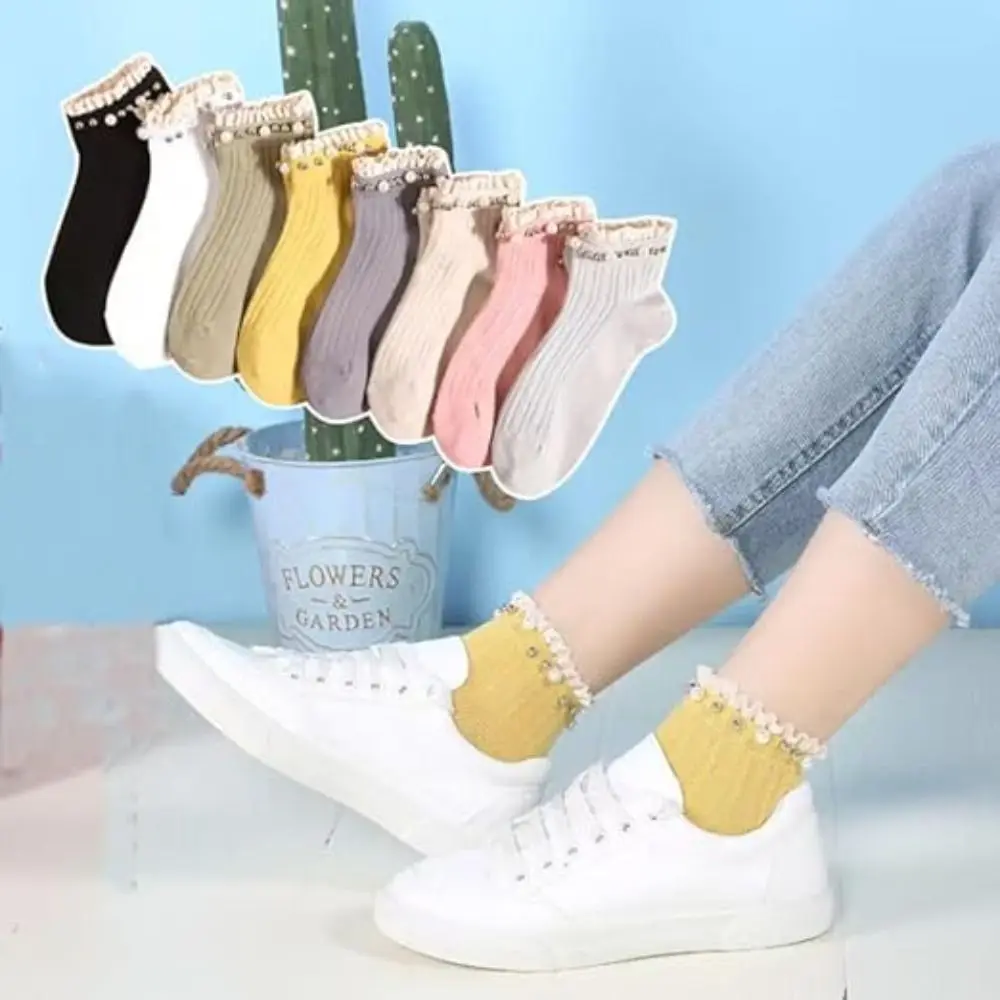 

1Pair Elastic Women Ankle Socks Breathable Candy Color White Frilly Socks with Pearl preppy Style Trainer Socks Women Girls