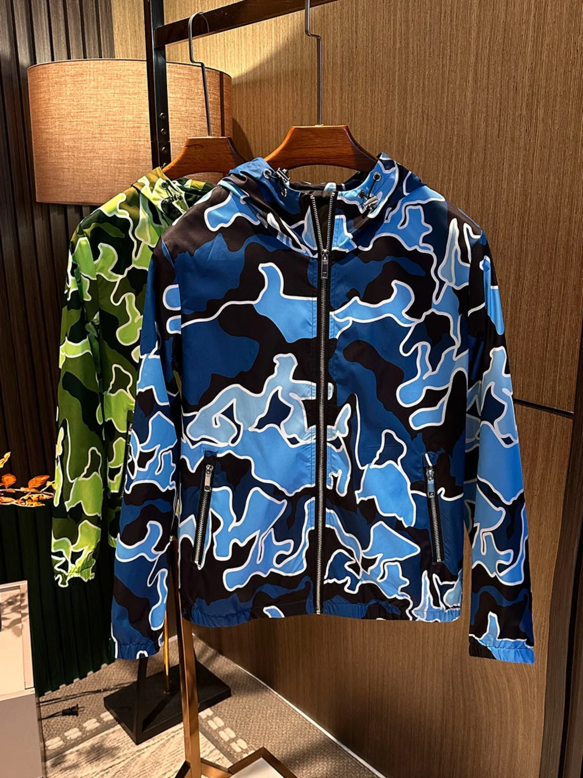 

Классическое камуфляжное водонепроницаемое мужское пальто высокого класса для улицы, ветрозащитное модное пальто с капюшоном, весна-осень Faion Urban Sle