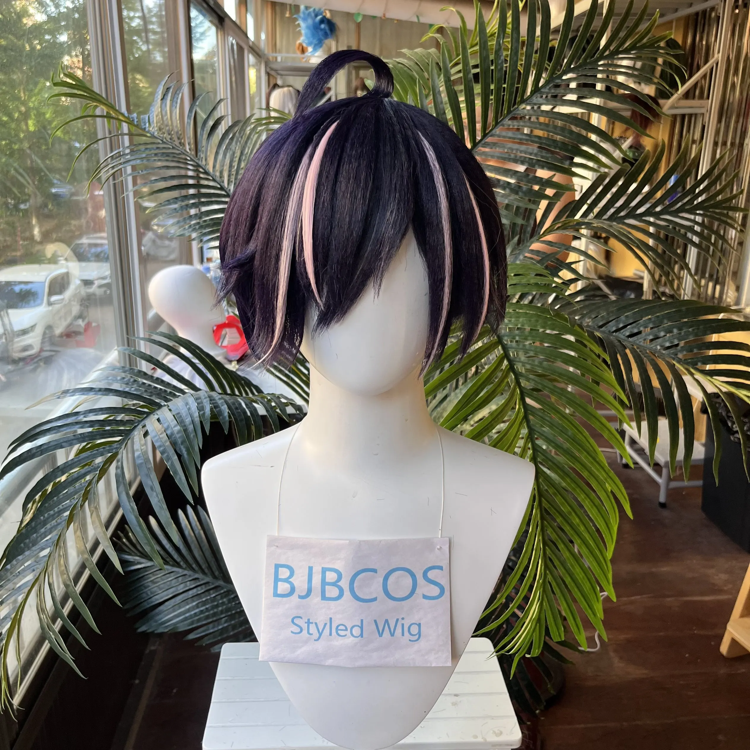 [Stylisierte Perücke] Hame Neko Cosplay Perücke Anime Chainsmoker Katze Damen Kurzes Dunkelviolettes Haar Ohren Anime-Charakter Haar Comic Halloween
