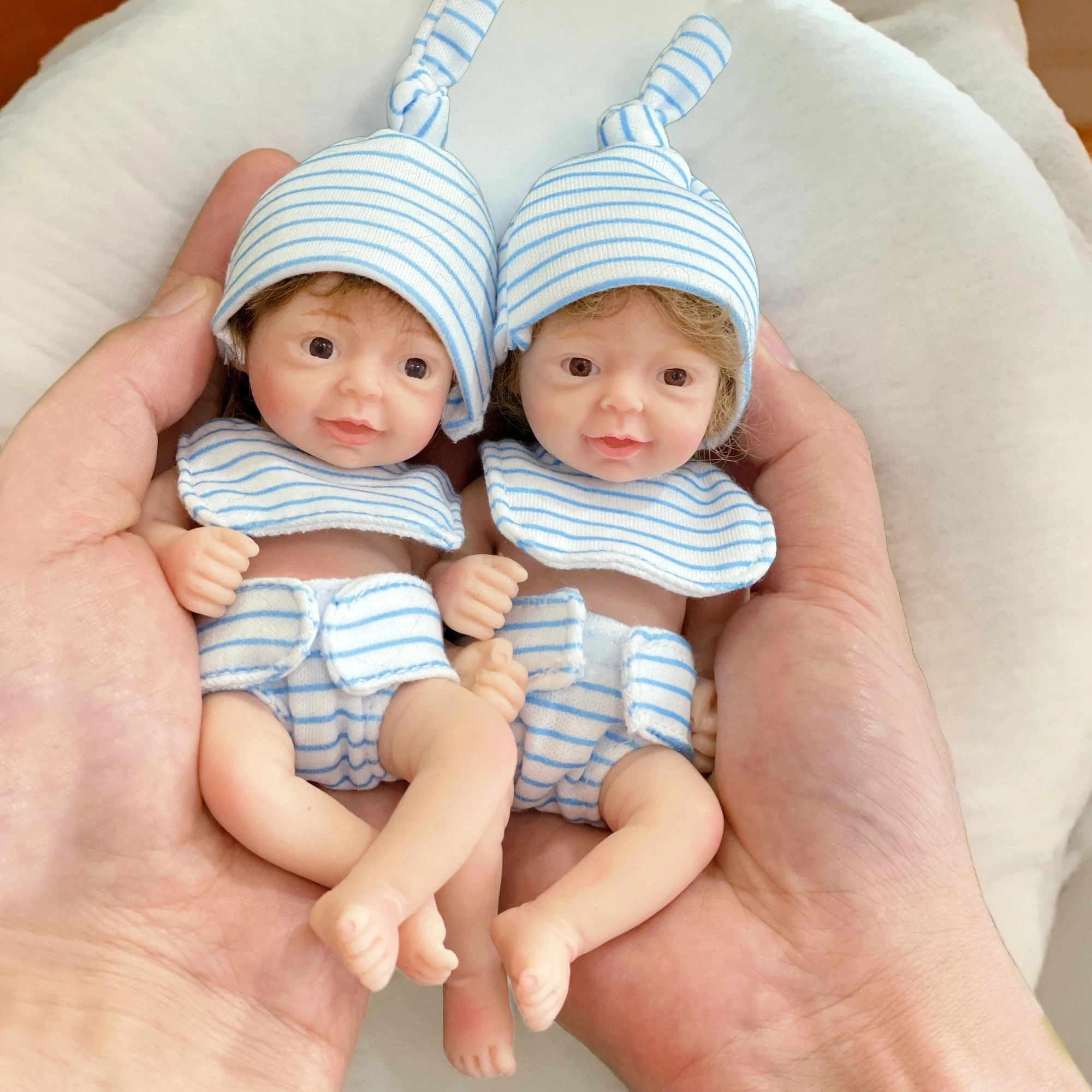 1PCS/6 stijlen 15cm Mini Palm Wasbaar Volledig massief siliconen Bebe Reborn Boy Handgemaakte herboren poppen Levensechte Pен MΩ C cei Fragen