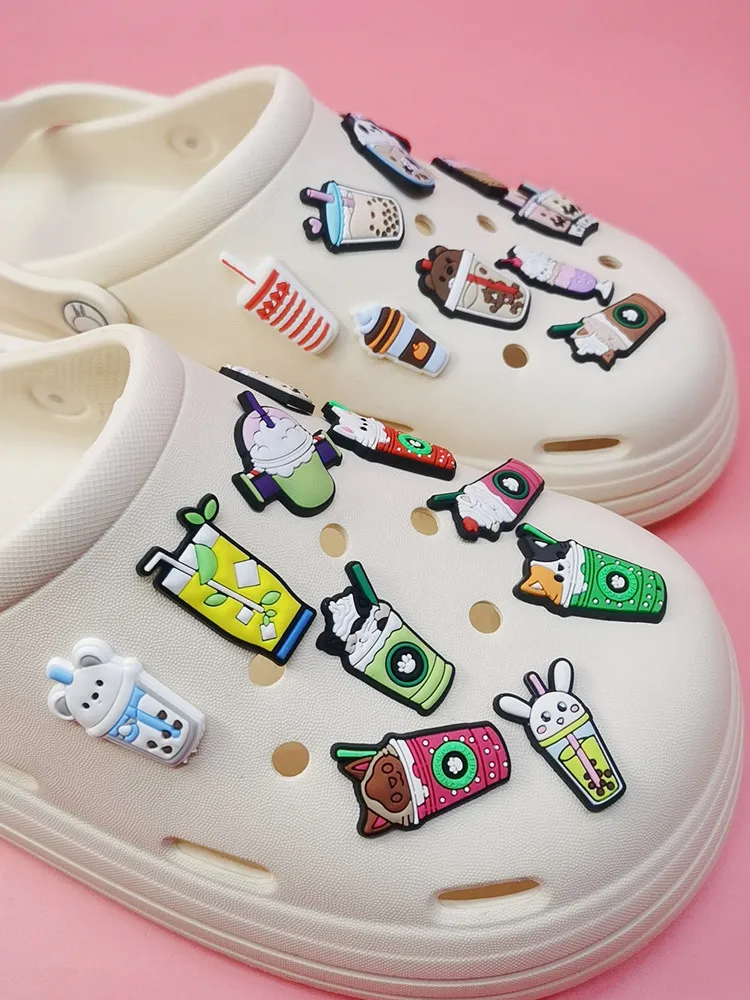 Kawaii Milk Tea Drink Shoe Charms accessori fibbia in PVC decorazioni donna Clog Decor Fit bracciale Adult Kids regali per feste di natale