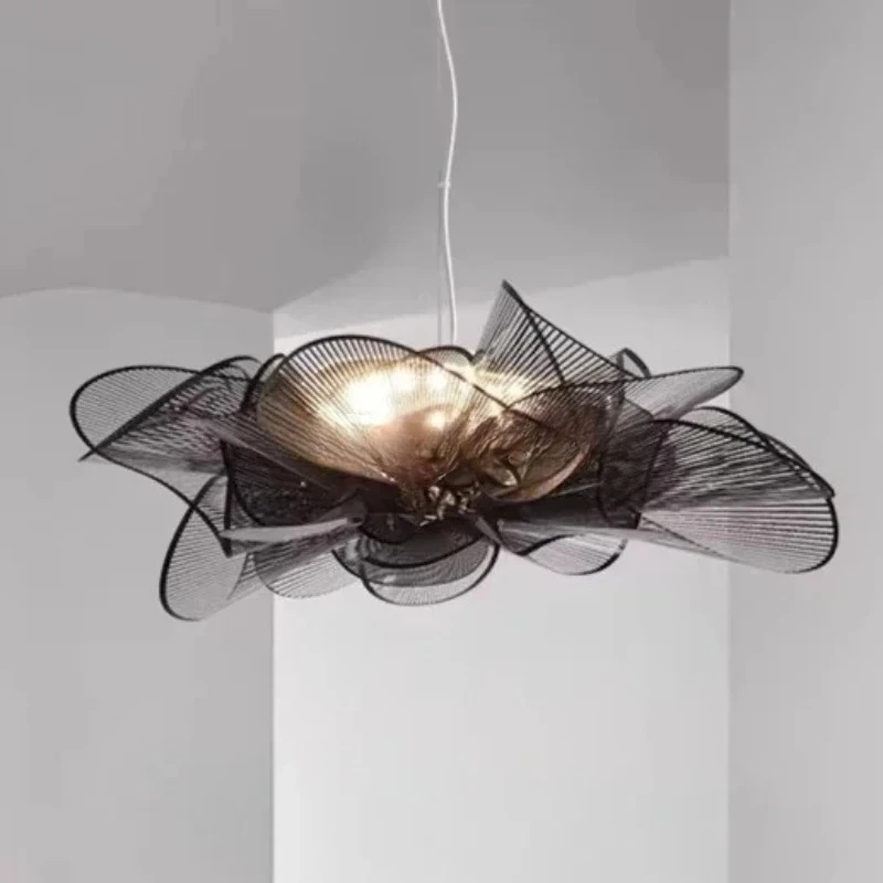 Modern Nordic Style Living Room Ceiling Light High-end and Warm Master Bedroom Light Creative Art Children's Room Petal Light